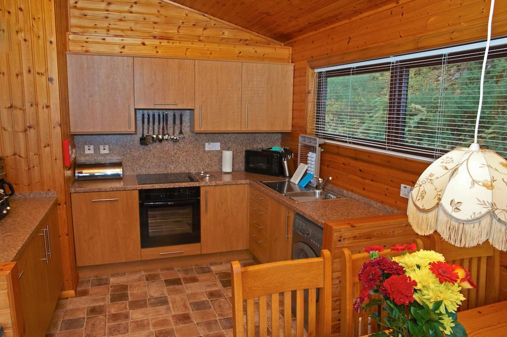 Drumnadrochit Lodges Habitación foto